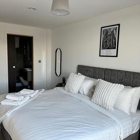 Appartamento York Minster Icona 250 Free Parking & Gym Esterno foto
